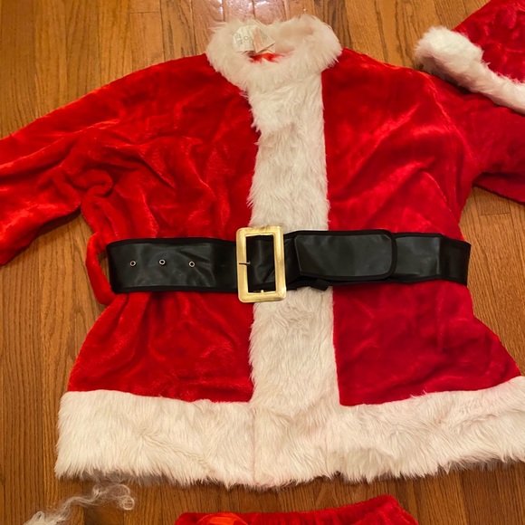 Santa suit - Picture 2 of 8